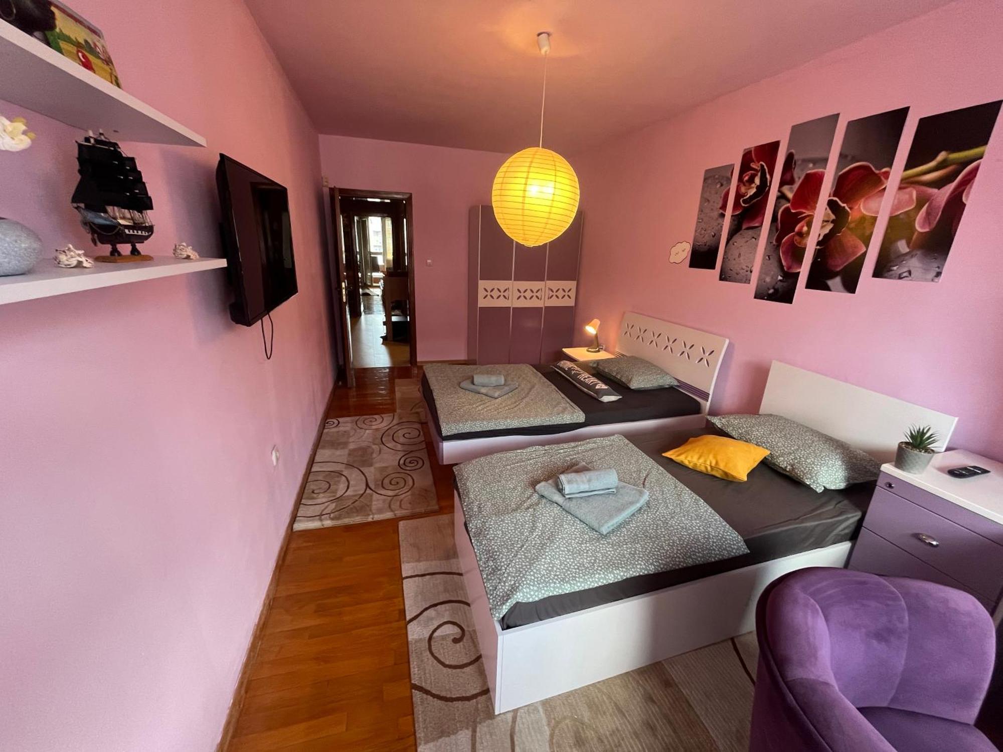 Top Center Spacious Apartment With Ac And Free Underground Parking Sofia Extérieur photo